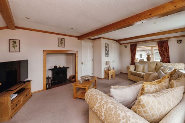 2 bedroom park home for sale