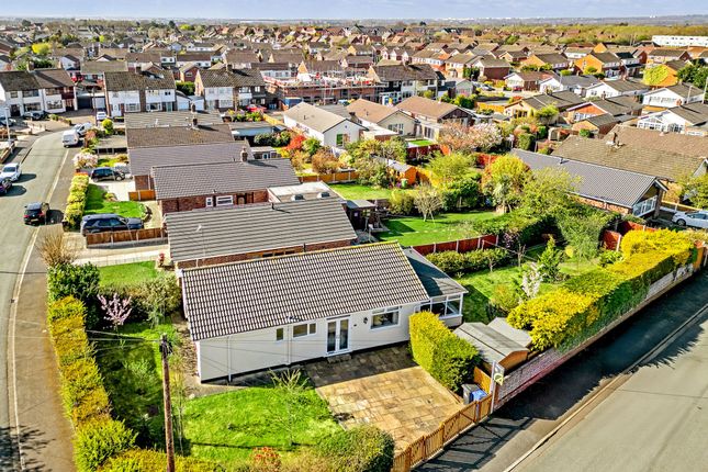 Tynwald Crescent, Widnes WA8 2 bed detached bungalow for sale