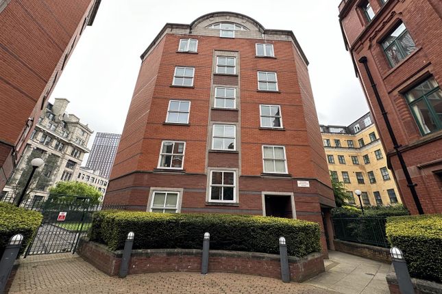 Venice Court, Samuel Ogden Street... 2 bed apartment for sale