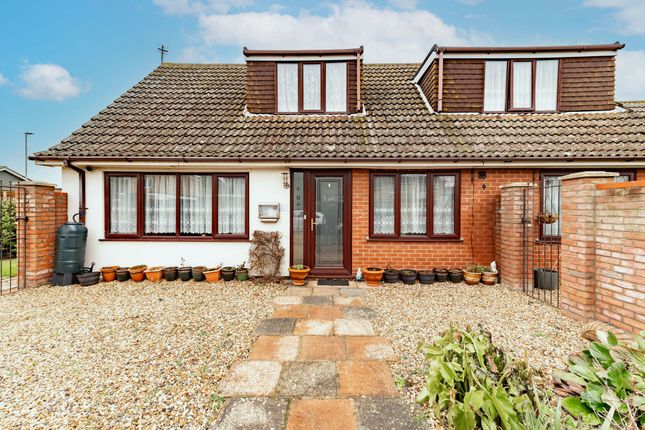 Bure Close, Great Yarmouth 4 bed detached bungalow for sale