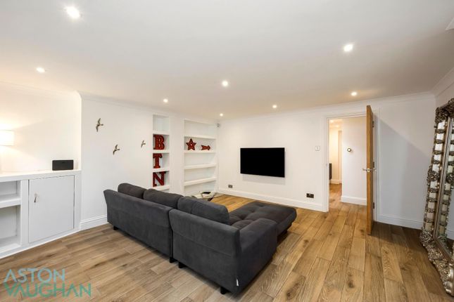 Lower Rock Gardens, Brighton BN2 1 bed apartment for sale