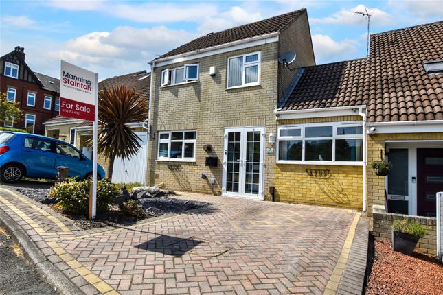 Rooms Fold, Morley, Leeds, West... 3 bed link detached house for sale