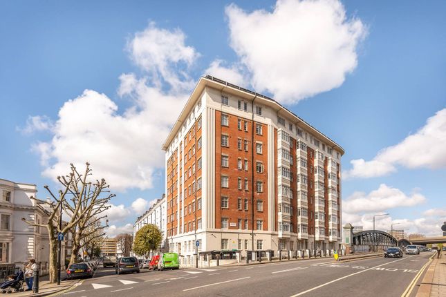 Orsett Terrace, Royal Oak, London, W2 2 bed flat for sale