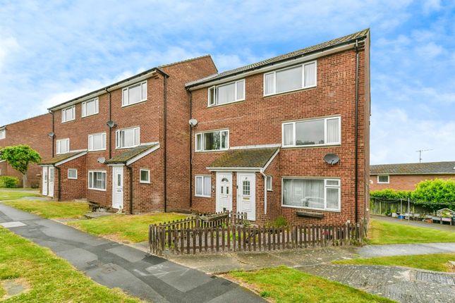 2 bed maisonette
