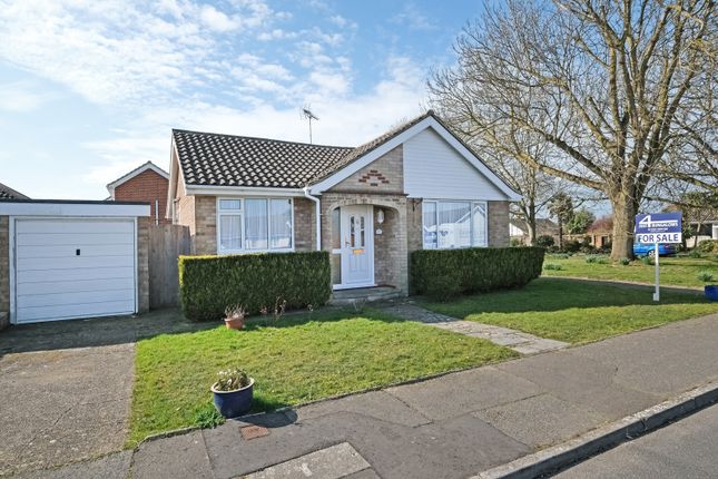 Church Way, Pagham, Bognor Regis... 2 bed detached bungalow for sale
