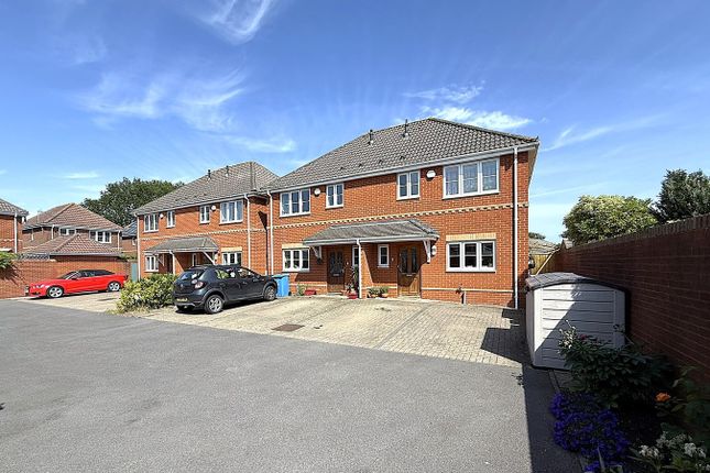 Old Dairy Close, Oakdale, POOLE, BH15 2 bed semi