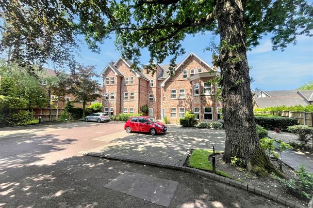Moss Lane, Sale 2 bed apartment for sale