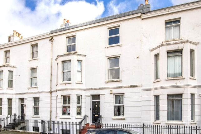 5 bedroom terraced house for sale