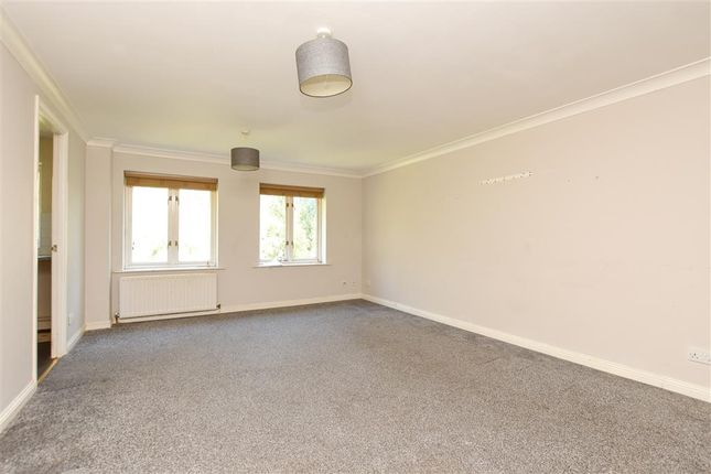 2 bed flat