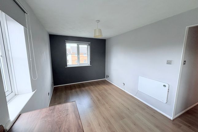 1 bed flat