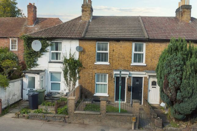 Tonbridge Road, Maidstone, ME16 2 bed terraced house for sale