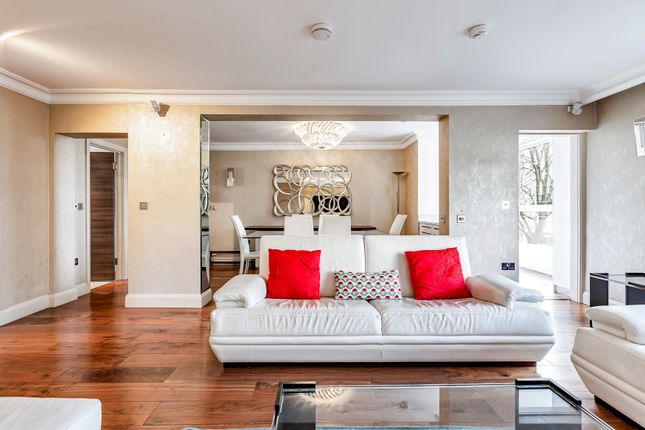 3 bed flat