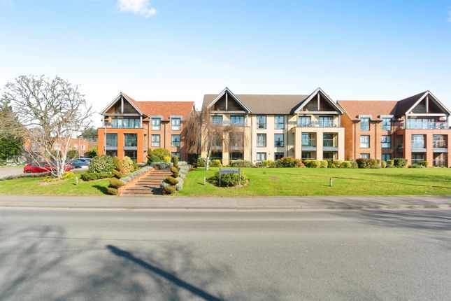 2 bed flat