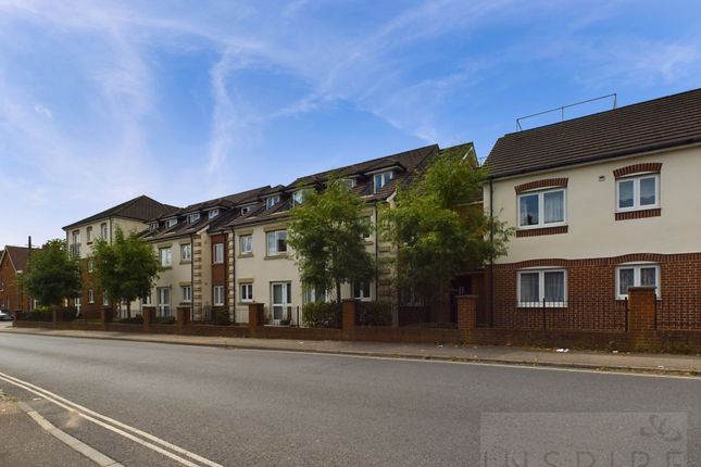 Gales Drive, Crawley RH10 1 bed flat for sale