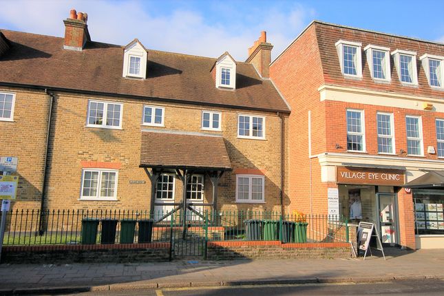 High Street, Bagshot 1 bed flat for sale