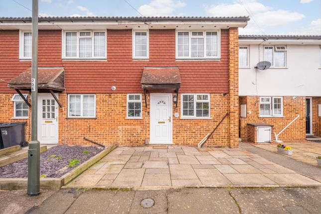 Nova Mews, Sutton SM3 3 bed terraced house for sale