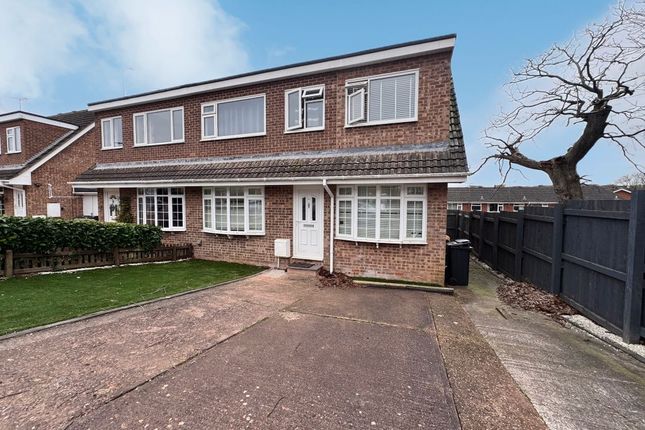 5 bedroom semi-detached house for sale