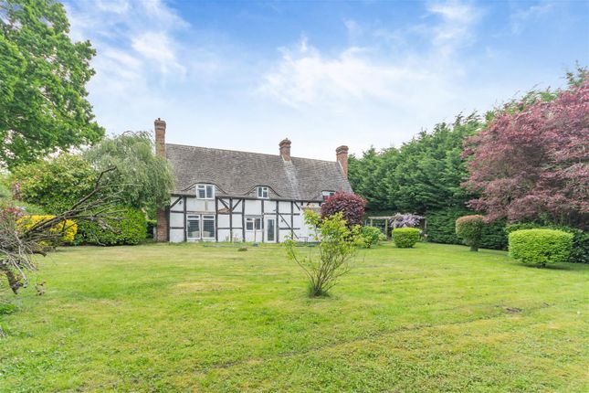 5 bedroom cottage for sale