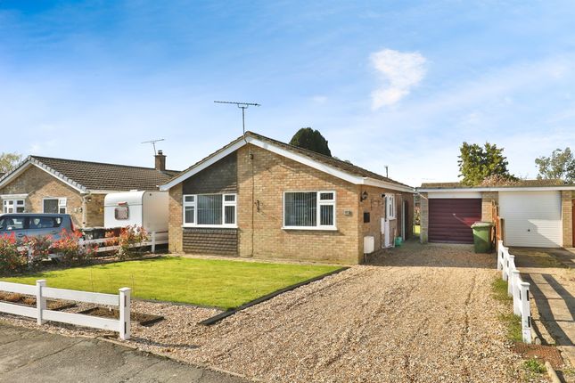 2 bed detached bungalow