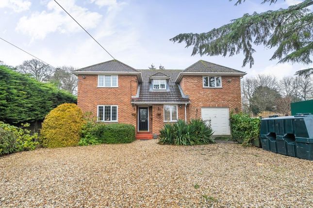Headley,  Berkshire,  RG19 4 bed detached house for sale