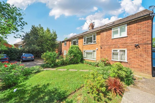 Holden Road,  Woodside Park,  N12 2 bed maisonette for sale