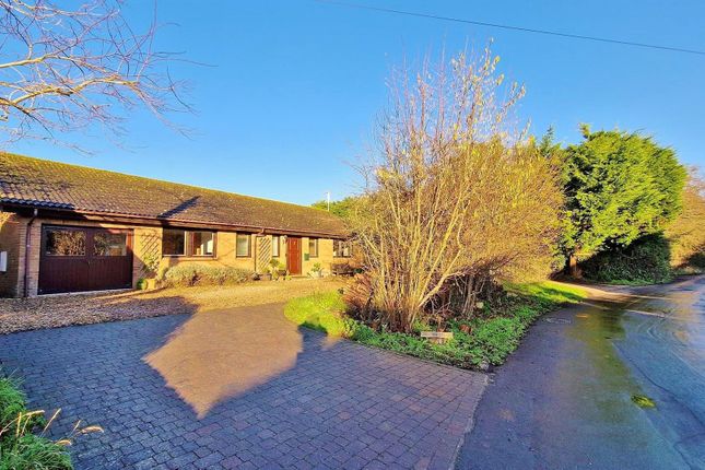 3 bed detached bungalow