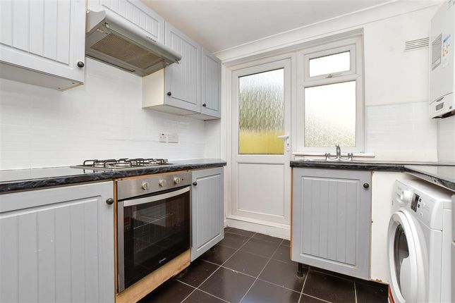 3 bed flat
