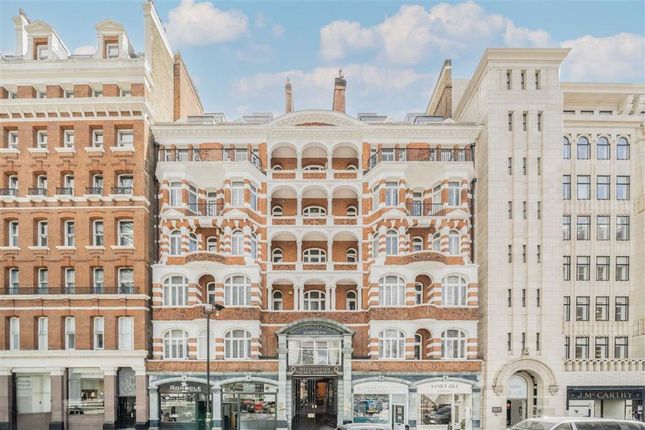 Westminster Palace Gardens, London SW1P 3 bed flat for sale