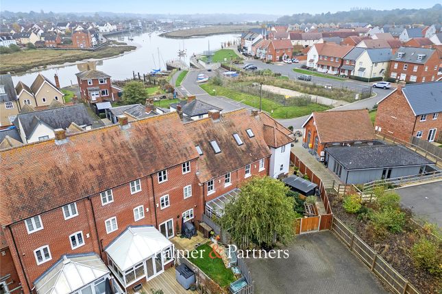 High Street, Rowhedge, Colchester... 3 bed terraced house for sale