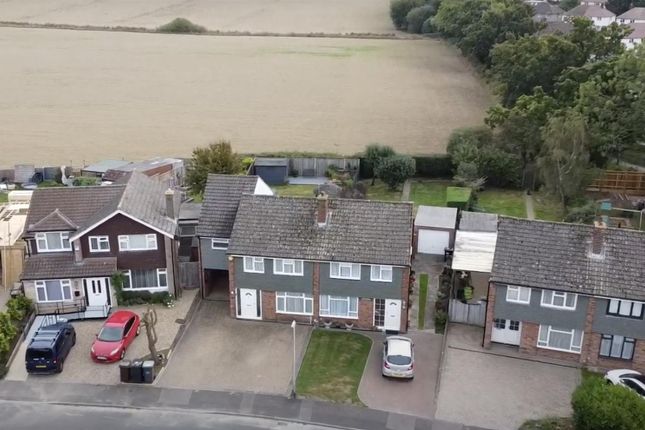 Fleming Way, Tonbridge 4 bed semi