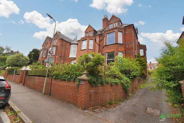 Exeter EX4 1 bed apartment for sale