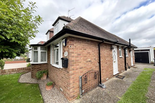 2 bedroom semi-detached bungalow for sale