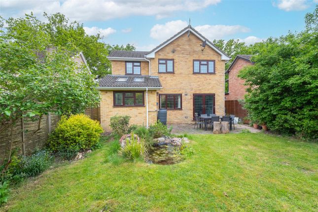 Handford Lane, Hampshire GU46 4 bed detached house for sale