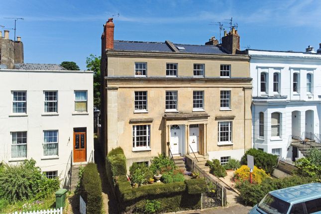 Ashford Road, Cheltenham... 4 bed semi