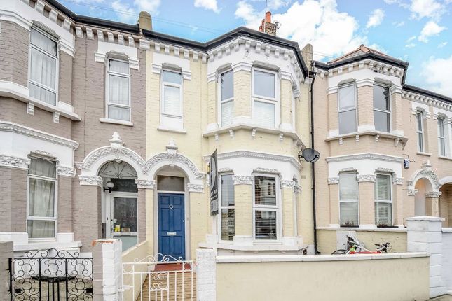 Swaffield Road, London SW18 2 bed flat for sale