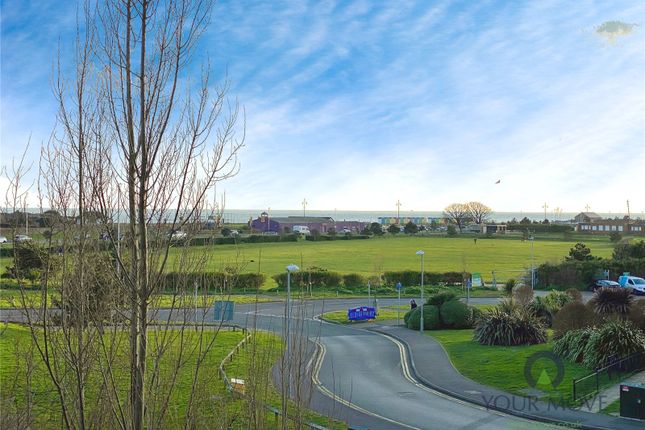 Groombridge Avenue, East Sussex BN22 2 bed flat for sale