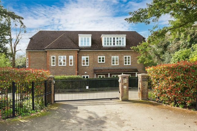 Cross Road, Sunningdale, Berkshire, SL5 2 bed apartment for sale