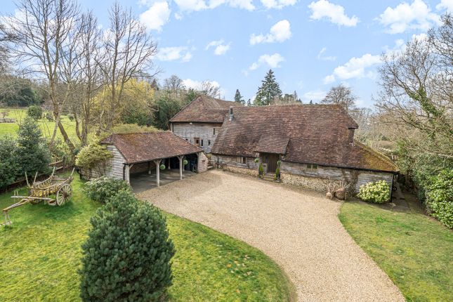 Green Lane, Churt, Farnham, GU10 4 bed detached house for sale