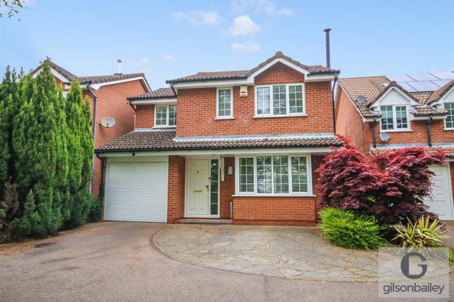 4 bed detached house