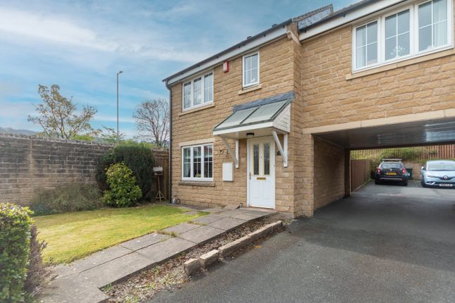 3 bedroom link detached house for sale