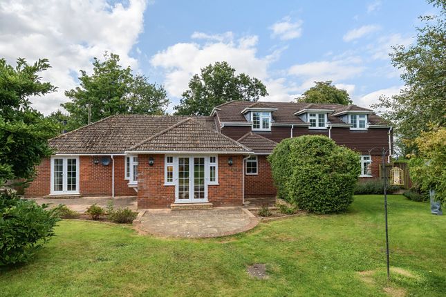 5 bed detached house