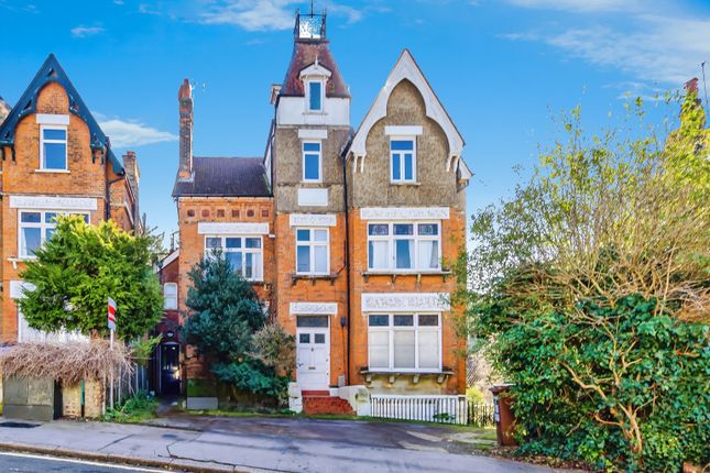 1 bedroom detached house for sale