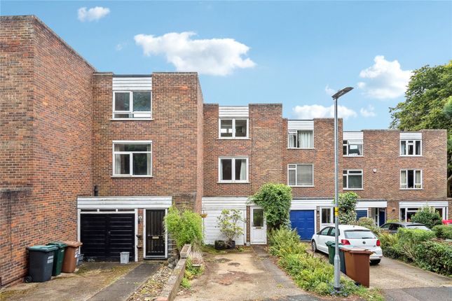 Townfield, Rickmansworth... 3 bed terraced house for sale