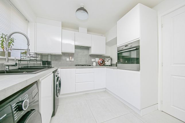 3 bed terraced house