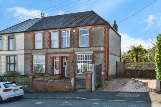 4 bedroom end of terrace house for sale
