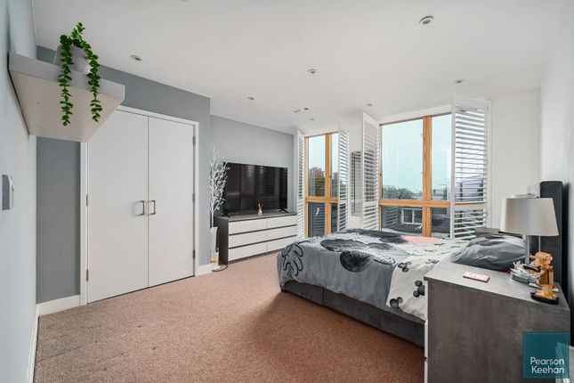 Dorset Gardens, Brighton 2 bed flat for sale