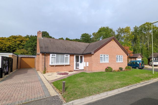 Roberts Close, Everton, Lymington SO41 3 bed detached bungalow for sale