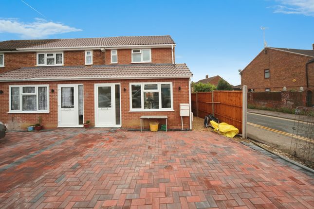 3 bed semi-detached house