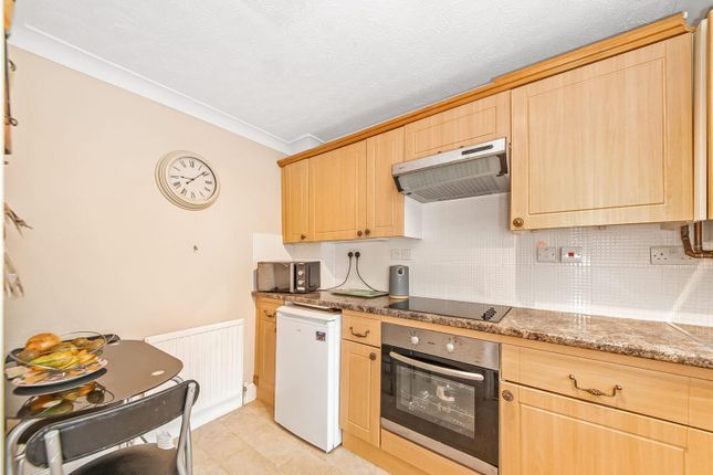 Cuthbert Gardens, South Norwood... 2 bed house for sale