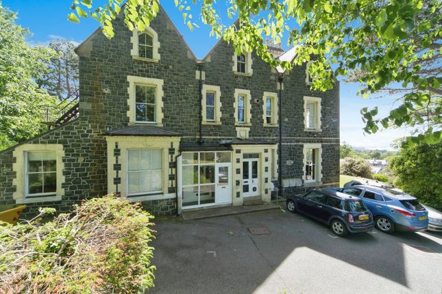 Park Road, Llanfairfechan LL33 2 bed apartment for sale